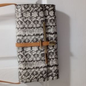 NWT Jacklyn Smith Purse Snakeskin w/ Tan Accents Shoulder Bag or Clutch!